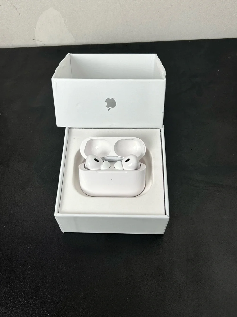 Apple White Earbud Headphones
